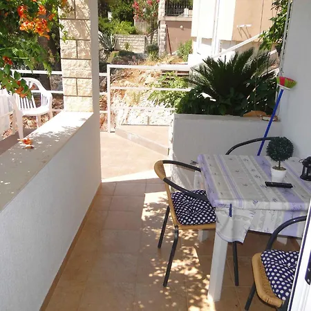 Apartman In 35148 Primošten